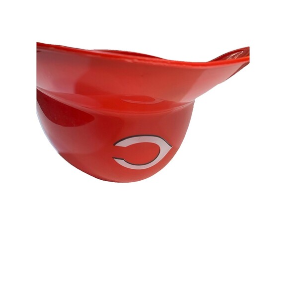 Cincinnati Reds Plastic Players Helmet Chip Bowl, pre-owned - Picture 4 of 6